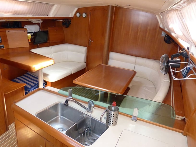 Lefkada Yelkenli 3 kabin Konaklama 6 kişi Seyir 6 kişi 11.4 m İlan No: #15470 4