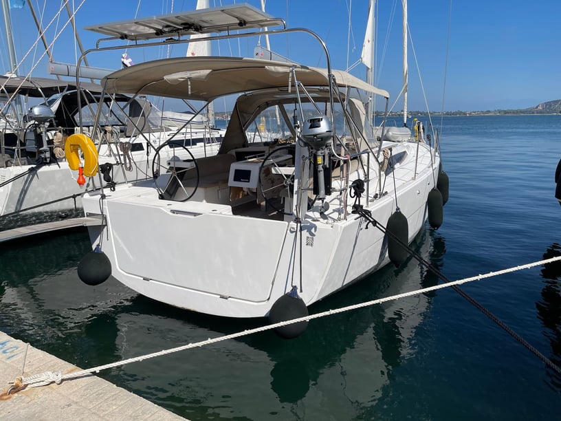 Preveza Sailboat 3 cabin 8 berths 8 guests 11.94 m Listing Number: #15500