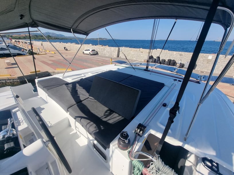 Portisco Catamaran 4 cabin 12 berths 12 guests 13.99 m Listing Number: #15507 3