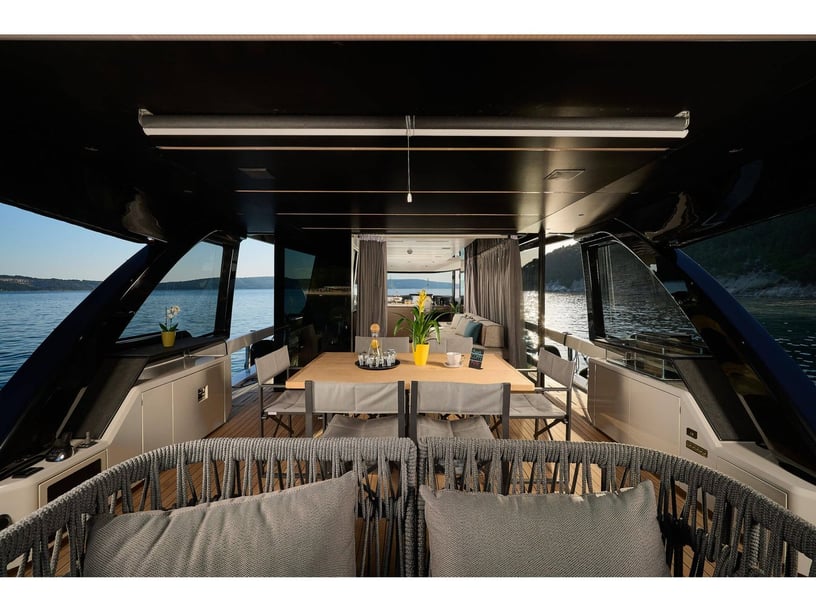 Sukošan Motorboat 5 cabin 8 berths 8 guests 18.9 m Listing Number: #15526 4