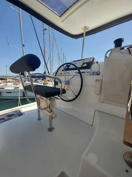 Can Pastilla Catamaran 6 cabin 12 berths 12 guests 12.8 m Listing Number: #15547 5