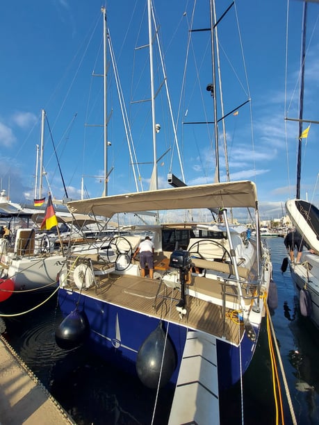 Can Pastilla Sailboat 4 cabin 10 berths 10 guests 17.1 m Listing Number: #15625 4