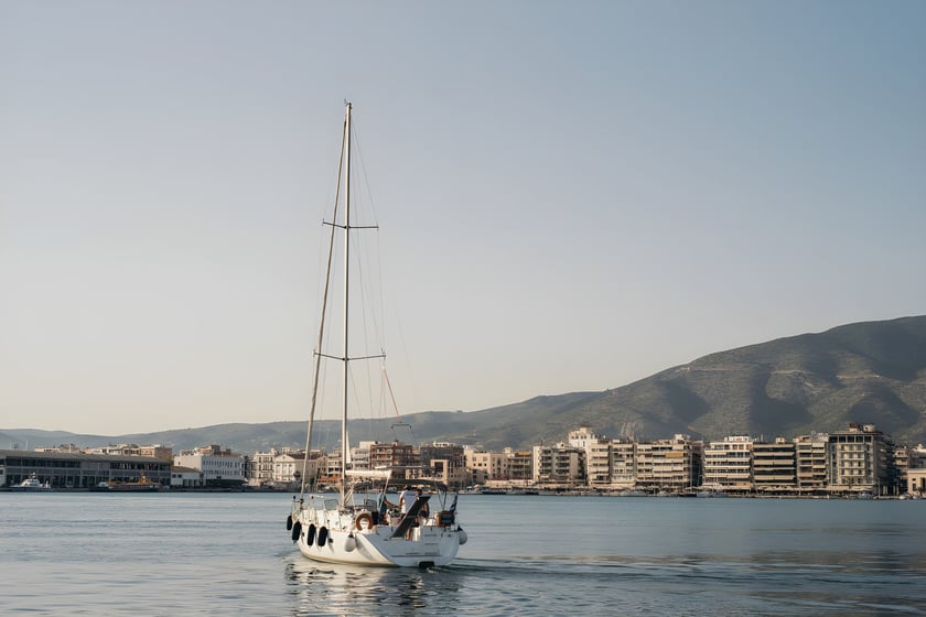 Volos Yelkenli 4 kabin Konaklama 10 kişi Seyir 10 kişi 12.5 m İlan No: #15636