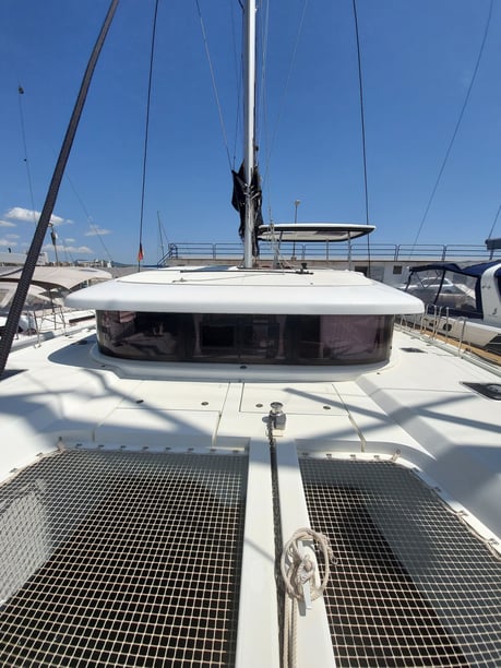 Can Pastilla Catamaran 6 cabin 12 berths 12 guests 12.8 m Listing Number: #15655 5