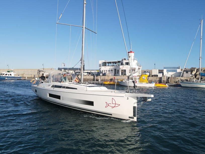 Ibiza Zeilboot Cabine 5  12  slaapplaatsen 12  gasten 14.6 m Lijstnummer: #15672 3