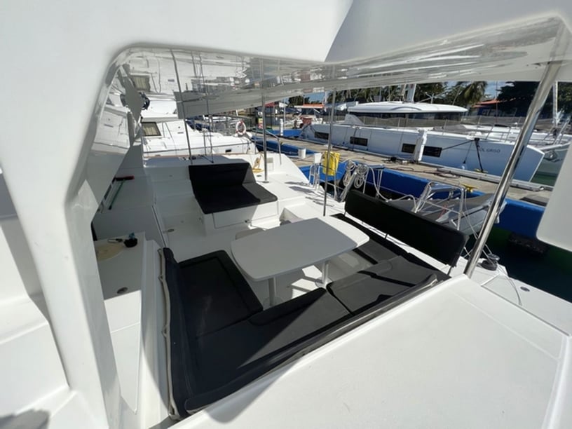 Cienfuegos Catamaran 6 cabin 10 berths 12 guests 13.96 m Listing Number: #15678 2