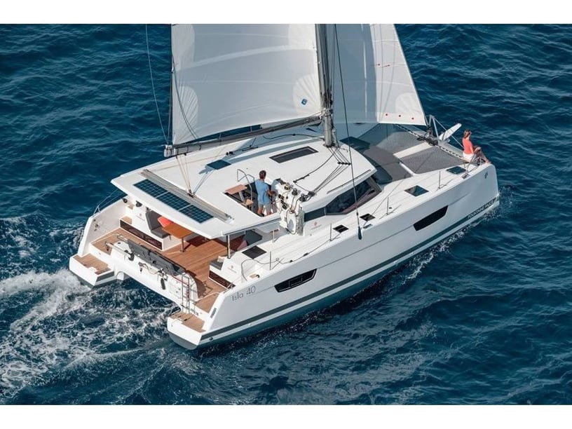 Volos Catamaran 5 cabin 10 berths 10 guests 11.73 m Listing Number: #15743