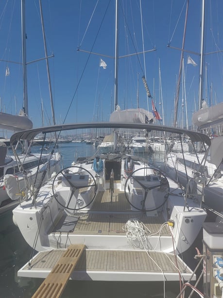 Kaštel Gomilica Segelboot 4 Kabine 10 Liegeplätze 10 Gäste 14.14 m Nummer des Inserats: #15760