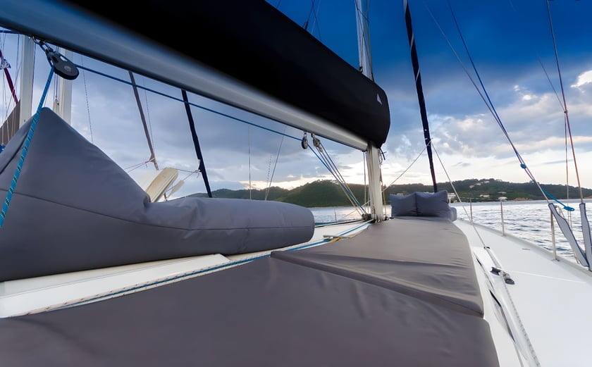 Skiathos Sailboat 6 cabin 12 berths 12 guests 14.93 m Listing Number: #15778 4