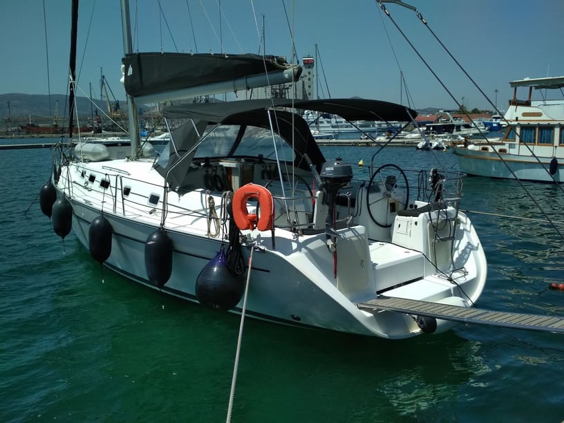 Volos Zeilboot Cabine 4  10  slaapplaatsen 10  gasten 13.25 m Lijstnummer: #15781