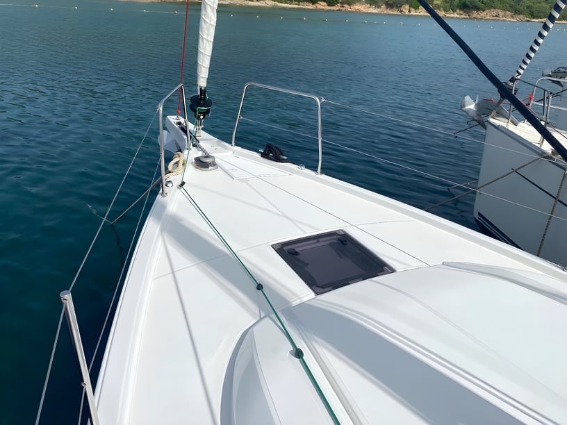 Portisco Sailboat 4 cabin 10 berths 10 guests 12.43 m Listing Number: #15800 5