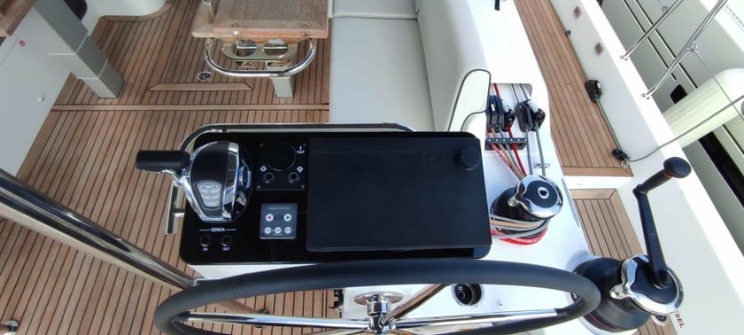 Kaštel Gomilica Yelkenli 4 kabin Konaklama 9 kişi Seyir 9 kişi 17.12 m İlan No: #15816 4