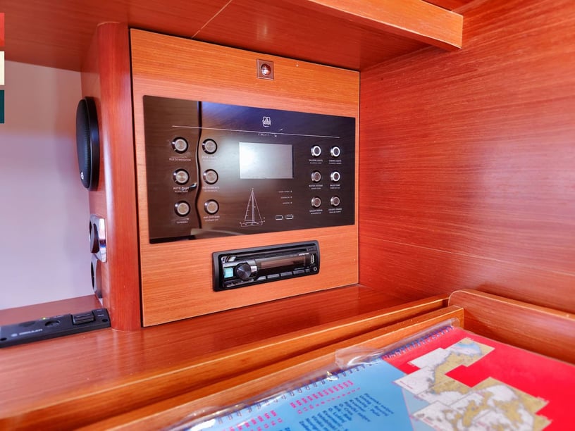 Rogoznica Zeilboot Cabine 3  8  slaapplaatsen 8  gasten 11.93 m Lijstnummer: #15824 4