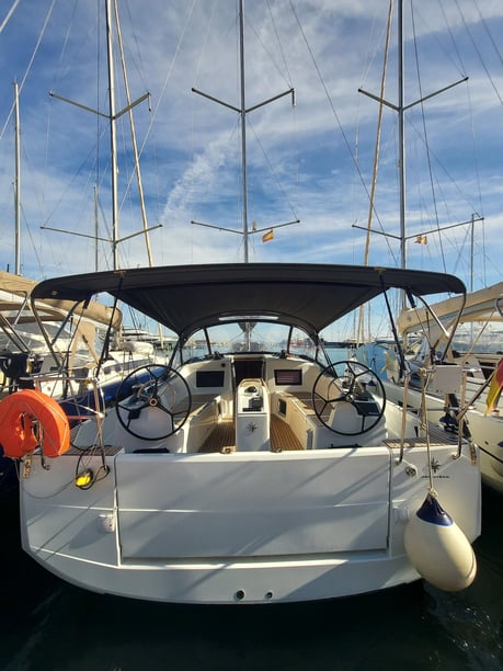 Palma di Maiorca Barca a vela cabina 3  cuccette 6  6  ospiti 12.35 m Numero dell'inserzione: #15844 3