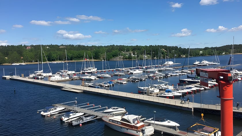 Stockholm - Saltsjöbaden Zeilboot Cabine 4  9  slaapplaatsen 9  gasten 14.27 m Lijstnummer: #15847 5