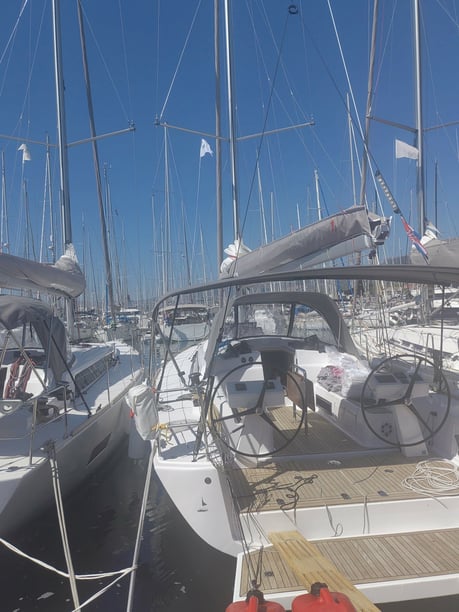 Kaštel Gomilica Barca a vela cabina 4  cuccette 10  10  ospiti 14.14 m Numero dell'inserzione: #15885 3