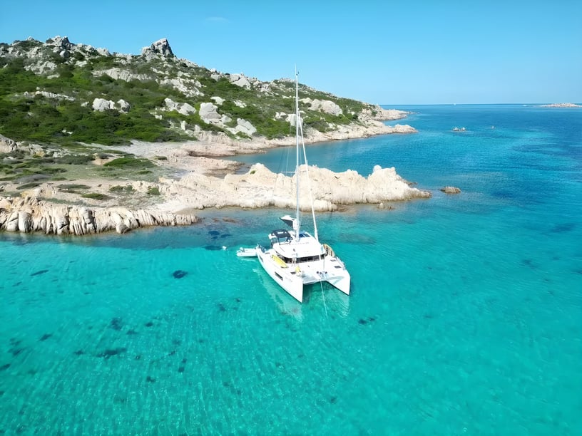 Portisco Katamaran 6 kabin Konaklama 10 kişi Seyir 10 kişi 11.74 m İlan No: #15894 3