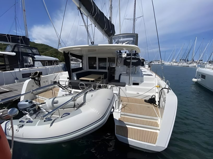 Portisco Katamaran 6 kabin Konaklama 10 kişi Seyir 10 kişi 11.74 m İlan No: #15894