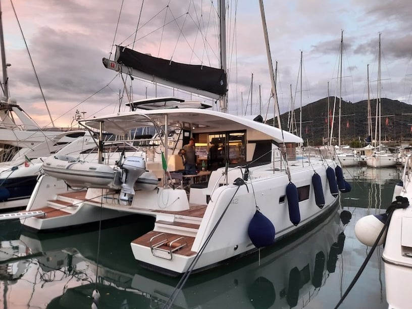 Furnari Catamaran 4 cabin 12 berths 12 guests 12.8 m Listing Number: #15953