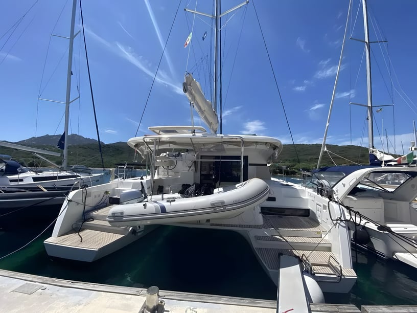 Portisco Katamaran 6 kabin Konaklama 12 kişi Seyir 12 kişi 12 m İlan No: #15992