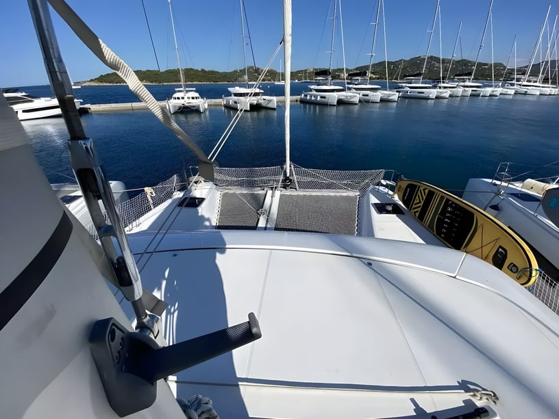 Portisco Katamaran 6 kabin Konaklama 12 kişi Seyir 12 kişi 12.8 m İlan No: #16018 5