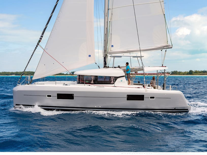 Martinique Katamaran 6 kabin Konaklama 10 kişi Seyir 10 kişi 12.8 m İlan No: #16087 4