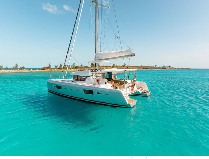 Martinique Katamaran 6 kabin Konaklama 10 kişi Seyir 10 kişi 12.8 m İlan No: #16087
