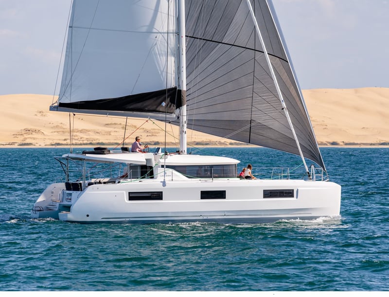 Martinique Katamaran 6 kabin Konaklama 12 kişi Seyir 12 kişi 13.99 m İlan No: #16090 3