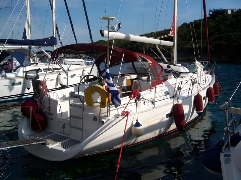 Volos Zeilboot Cabine 4  10  slaapplaatsen 10  gasten 12.71 m Lijstnummer: #16104