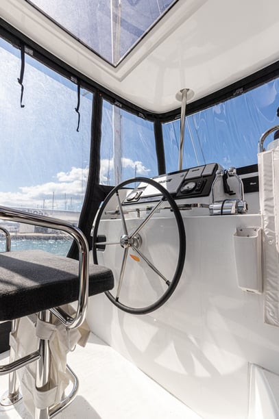 Rogoznica Catamaran Cabine 6  Couchettes 12  Invités 12  12.8 m Numéro de l'annonce: #16111 5