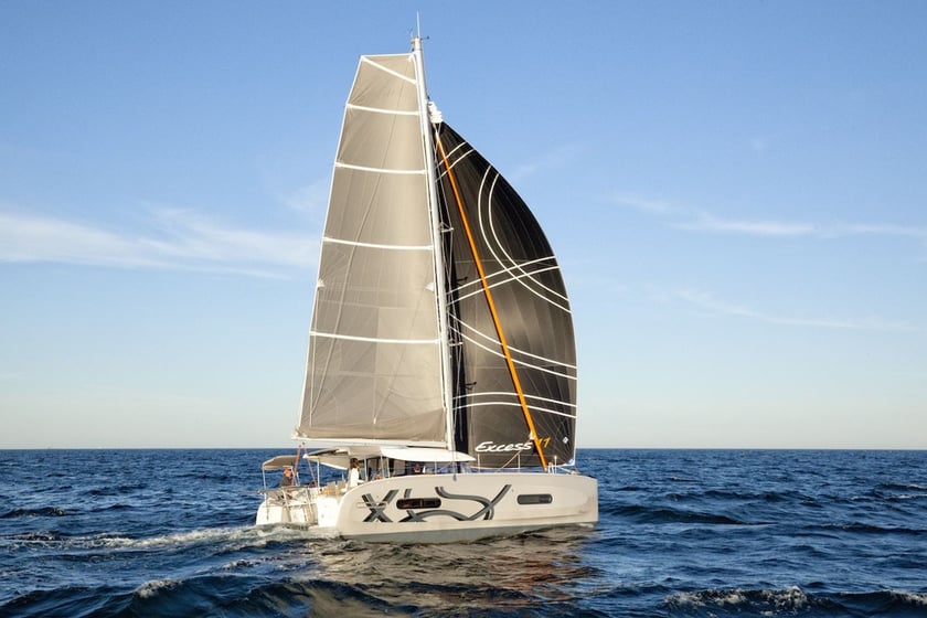 Hyeres Catamarán Cabina 3  6  literas 9  invitados 11.42 m Número de anuncio: #16122 4