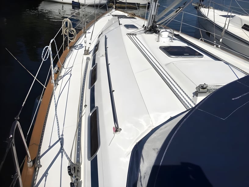 Stockholm - Saltsjöbaden Sailboat 4 cabin 9 berths 9 guests 13.95 m Listing Number: #16132 5