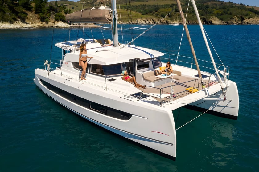 Keramoti - Kavala Catamaran 5 cabin 11 berths 11 guests 12.84 m Listing Number: #16188