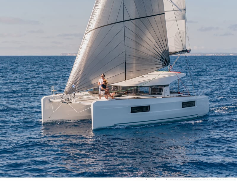 Martinique Katamaran 6 Kabine 10 Liegeplätze 10 Gäste 11.74 m Nummer des Inserats: #16208 3