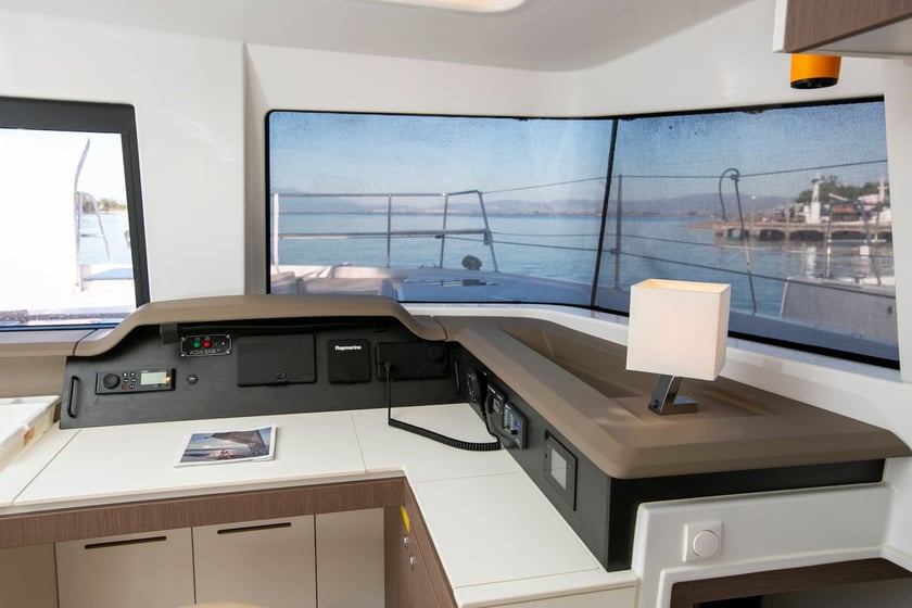 Volos, Platanië Catamaran Cabine 6  12  slaapplaatsen 12  gasten 13.1 m Lijstnummer: #16217 5