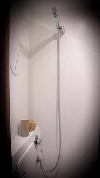 Atenas Catamarán Cabina 6  11  literas 12  invitados 12.79 m Número de anuncio: #16243 4