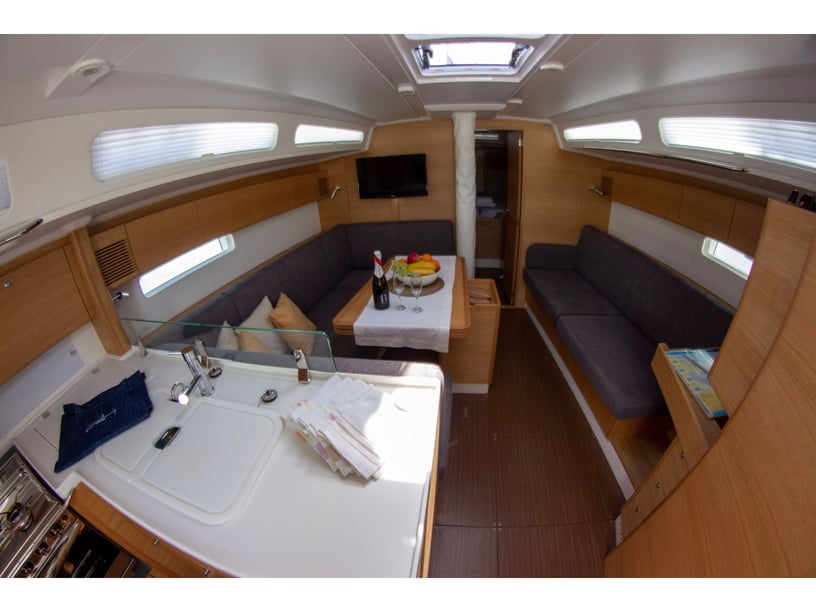 Rogoznica Sailboat 3 cabin 7 berths 7 guests 12.5 m Listing Number: #16265 2