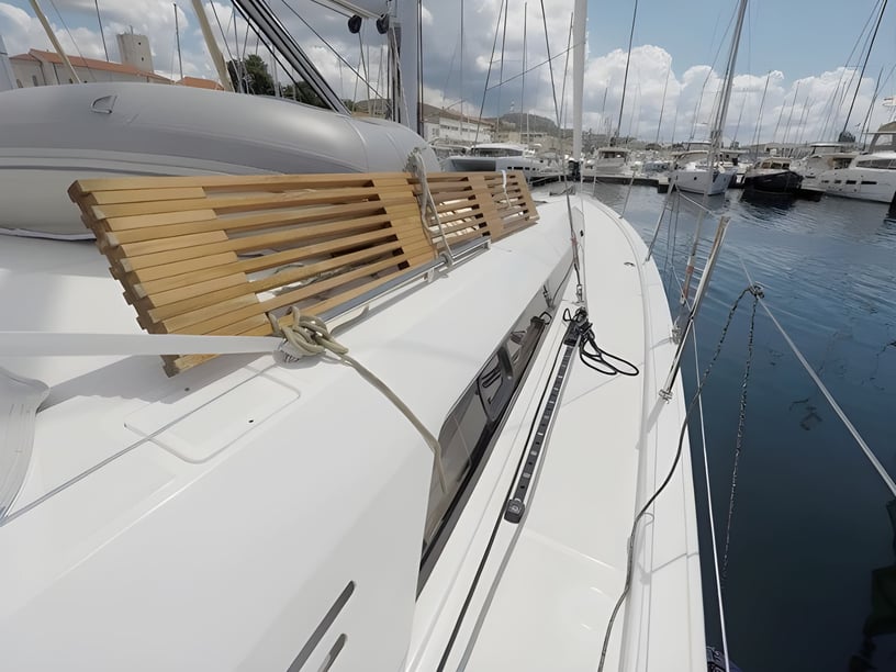 Šibenik Sailboat 5 cabin 12 berths 12 guests 14.6 m Listing Number: #16274 5