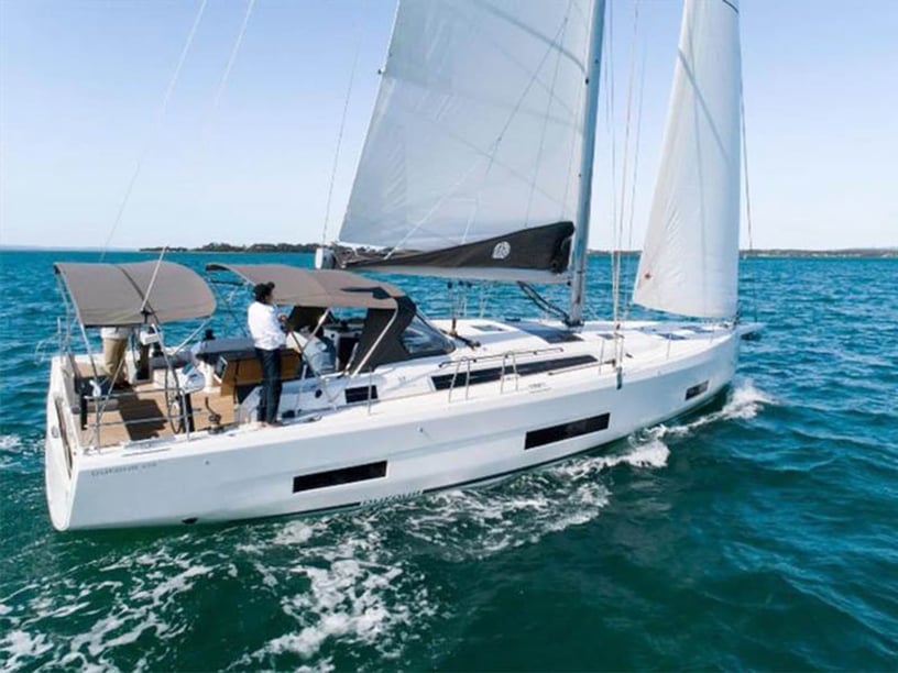 Sibenik Zeilboot Cabine 4  10  slaapplaatsen 10  gasten 14.85 m Lijstnummer: #16282
