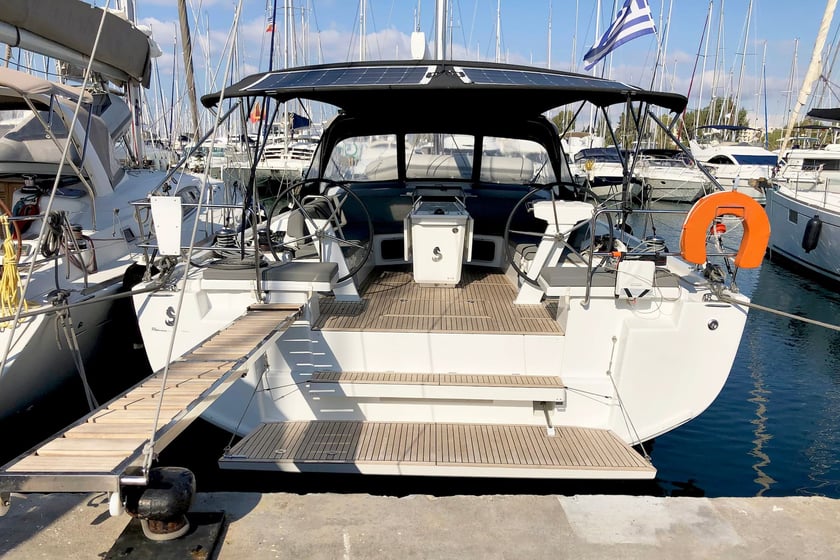Athens Sailboat 6 cabin 12 berths 12 guests 15.94 m Listing Number: #16299 3