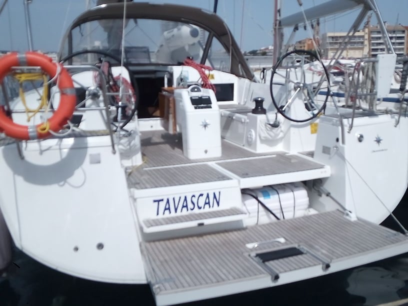 Palamos Sailboat 4 cabin 10 berths 12 guests 13 m Listing Number: #16331