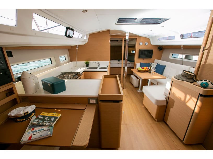 Volos Sailboat 4 cabin 10 berths 10 guests 13.39 m Listing Number: #16429 2