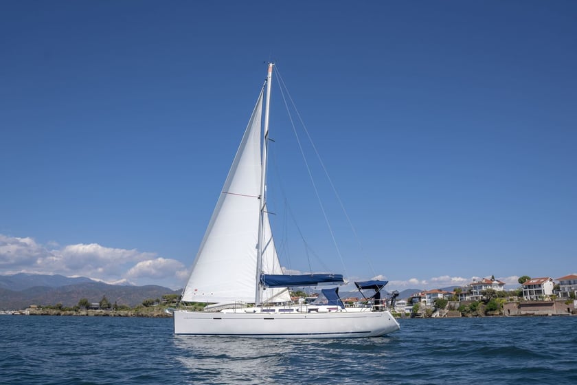 Fethiye Sailboat 3 cabin 6 berths 7 guests 12.9 m Listing Number: #16477 2