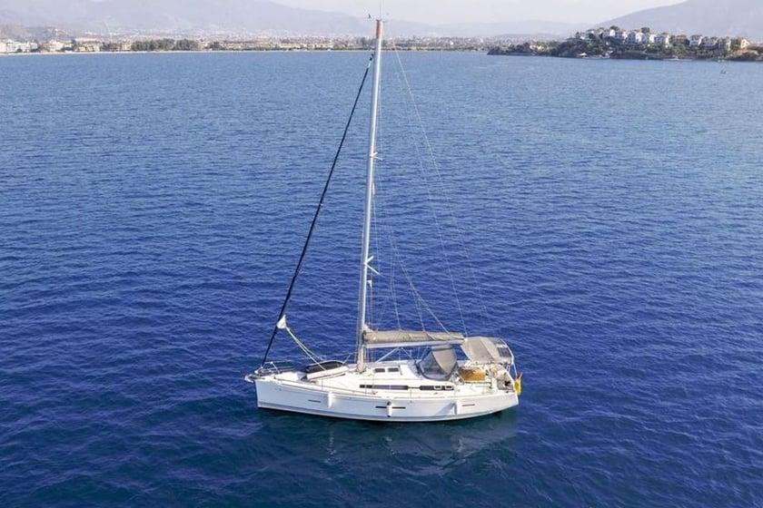 Gocek Zeilboot Cabine 3  6  slaapplaatsen 6  gasten 12.17 m Lijstnummer: #16478 5