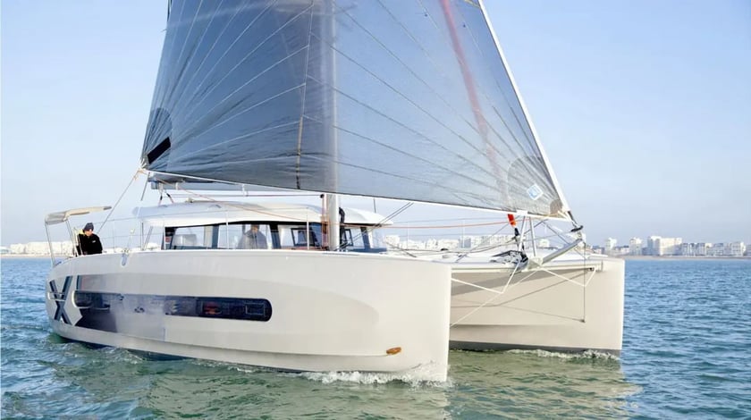 Tourlos Catamaran 5 cabin 8 berths 8 guests 11.33 m Listing Number: #16498