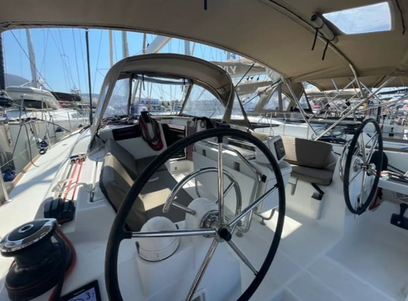 Paros Zeilboot Cabine 3  8  slaapplaatsen 8  gasten 12.5 m Lijstnummer: #16576 5