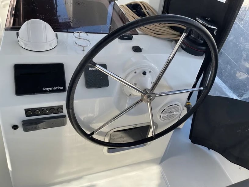 Paros Velero Cabina 7  12  literas 12  invitados 14 m Número de anuncio: #16597 5