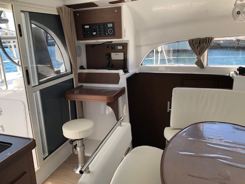 Paros Katamaran 4 kabin Konaklama 10 kişi Seyir 10 kişi 11.58 m İlan No: #16639 2