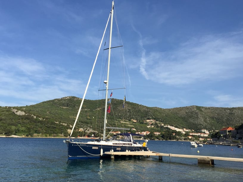 Ibiza Zeilboot Cabine 4  10  slaapplaatsen 10  gasten 14.6 m Lijstnummer: #16673 3