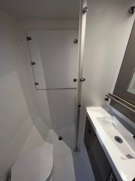 Sukošan Catamaran Cabine 6  Couchettes 12  Invités 12  13.94 m Numéro de l'annonce: #16712 5